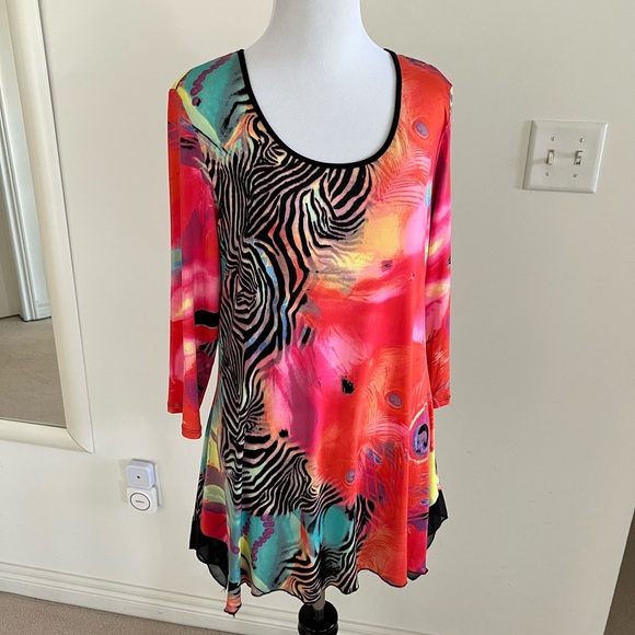 ADX ladies top in bright print! - Picture 1 of 8